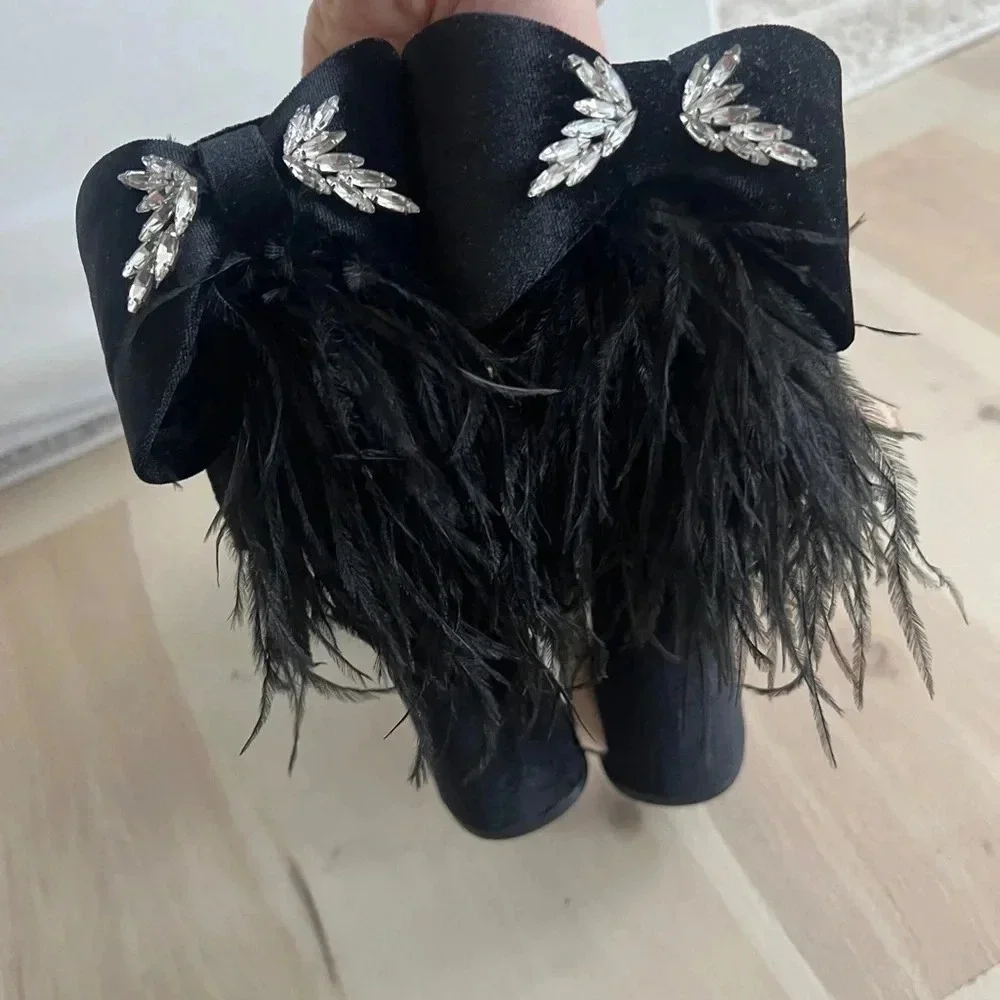 Antonio Melani Heels Bow Velvet Black Rhinestones feathers platform Janie